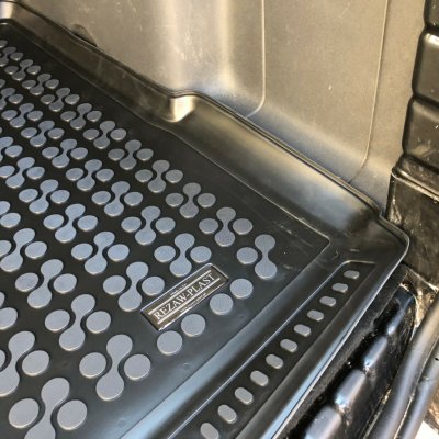 Gumová vana do kufru Rezaw Plast Dacia Duster 2010-2017 – Sleviste.cz