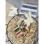 Dřevěné výřezy na dotvoření Velikonoční zajíček na vyšívání Kreativní sada na vyšívání s kvalitním dřevěným výřezem Velikonoční zajíček na vyšívání Zajíček s bavlnkami a jehlou. Velikonoční dekorac – Sleviste.cz