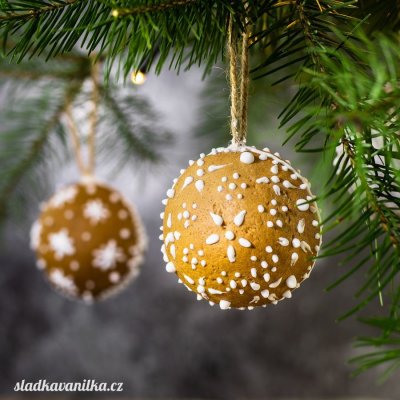 Vánoční baňky – Zboží Dáma