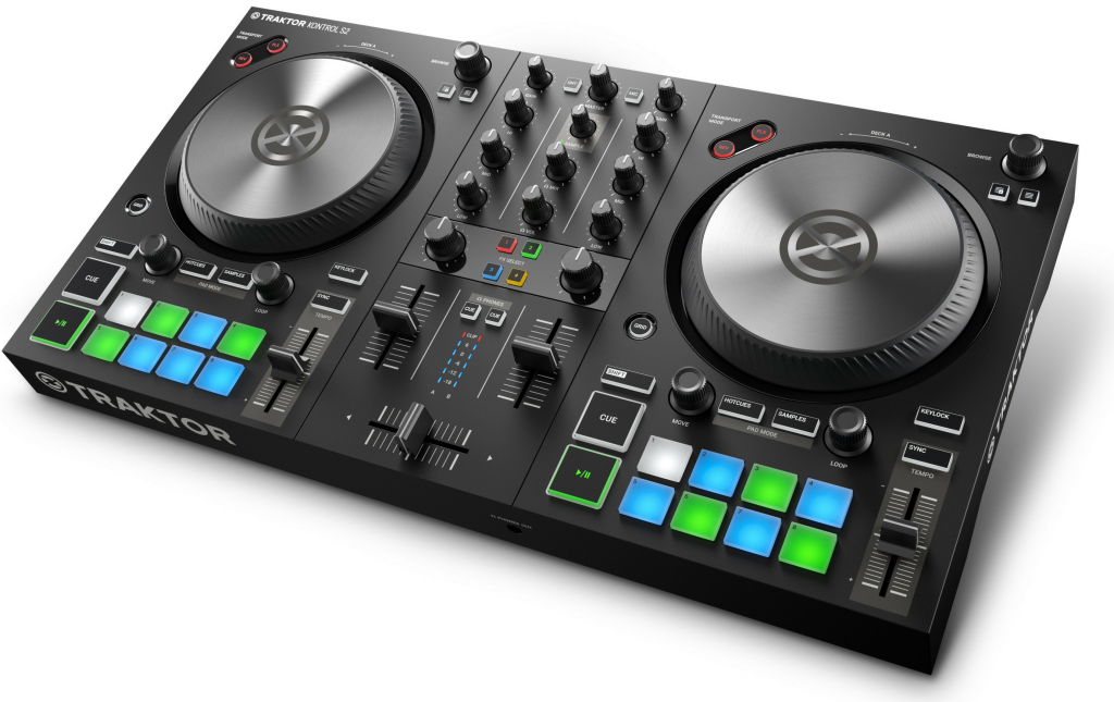 Native Instruments Traktor Kontrol S2 MK3