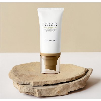 SKIN1004 Madagascar Centella Air-Fit Suncream Light SPF30 PA++++ lehký krém 50 ml – Zboží Dáma