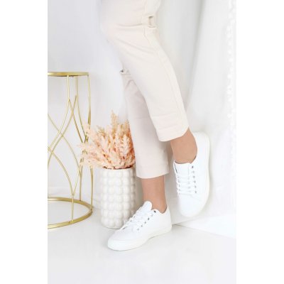 Prety Černé krajkové slip on tenisky 11098-1B.WH – Zboží Mobilmania