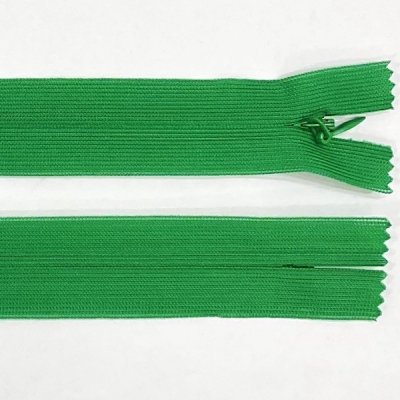 Zip skrytý šatový 3mm délka 55cm, barva 243 – Zboží Mobilmania