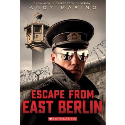 Escape from East Berlin Marino AndyPaperback – Hledejceny.cz