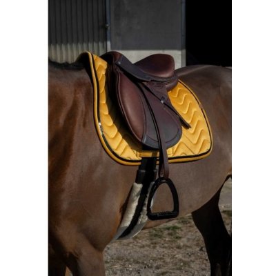 EQUITHEME podsedlová dečka Glossy žlutá – Zboží Dáma