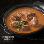 EXPRES MENU Jelení guláš 300 g – Zboží Dáma