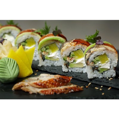 Sushi degustační menu pro 2 osoby v Café Buddha – Hledejceny.cz