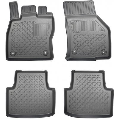 Koberce gumové Aristar vaničky VW Passat B8 2014-2024 – Sleviste.cz