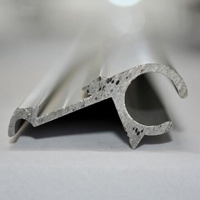 Kedrová lišta Hüttenbrauck – rohová 5 m | Zboží Auto