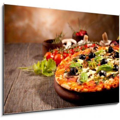 Obraz 1D - 100 x 70 cm - Delicious fresh pizza served on wooden table Chutná čerstvá pizza podávaná na dřevěném stole – Sleviste.cz