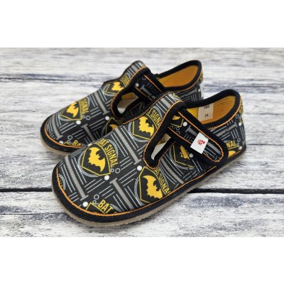 Ef Barefoot chlapecké bačkory 395 Bat Signal – Zboží Dáma