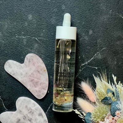 Vyživující olej a Gua Sha ZDARMA – Sleviste.cz