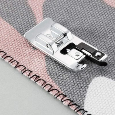 Patka pro overlockový steh - Janome CB – Zbozi.Blesk.cz