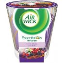 Svíčka Air Wick Essential Oils Infusion Berries & Spice 105 g