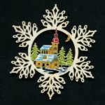 AMADEA Dřevěná ozdoba barevná vločka s kostelem 9 cm – Hledejceny.cz
