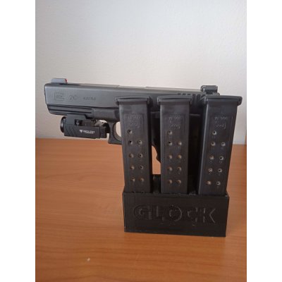 Stojánek do trezoru na Glock 21 + 3 zásobníky