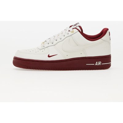 Nike Air Force 1 '07 SE Sail/ Team red -metallic gold -black – Sleviste.cz