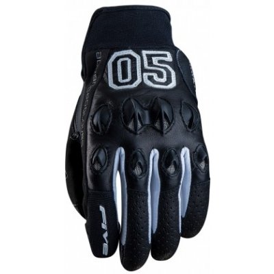Five STUNT LEATHER campus – Sleviste.cz