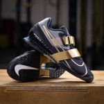 Nike Nike Vzpěračské boty Romaleos 4 black/metallic gold – Sleviste.cz