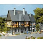 Auhagen obytný dům Bahnhofstrasse 1 12343 – Sleviste.cz