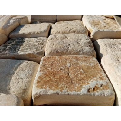 Stone-Idea s.r.o. 1289 Výrobky z kamene Dlažební kostky Dlažební kostka Mediterran Anticato bílá