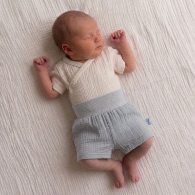 Baby Service Kojenecké kraťasy mušelín Šedá – Sleviste.cz