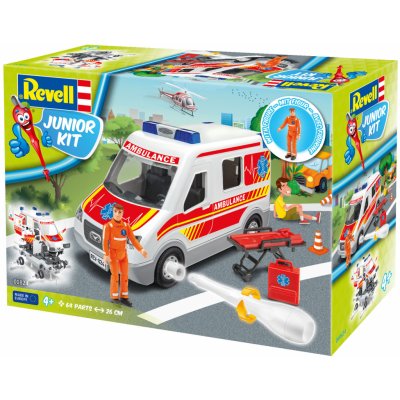 Revell Junior Kid 00824 Ambulance se zdravotníkem 1:20