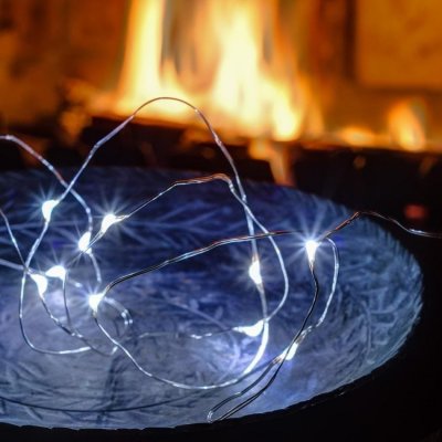 DecoLED LED dekorativní řetěz na baterie kapičky ledově bílá 5 m – Hledejceny.cz