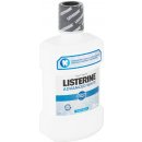 Ústní voda Listerine Advanced White ústní voda s bělicím účinkem příchuť Clean Mint (Multi-Action Mouthwash) 1000 ml