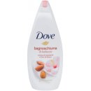 Dove Purely Pampering Almond pěna do koupele mandle a ibišek 500 ml