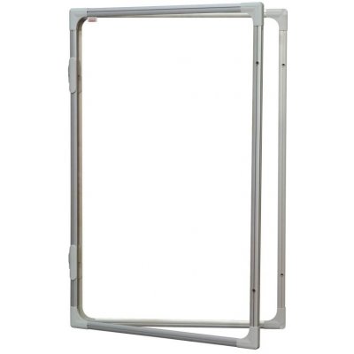 2x3 vitrína interiérová s vertikálním otevíráním magnetický povrch model 2 120 x 90 cm – Sleviste.cz