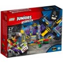 LEGO® Juniors 10753 Joker útočí na Batcave