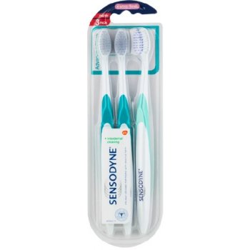 Sensodyne Advanced Clean Triopack Zubní kartáček Extra Soft 3 ks