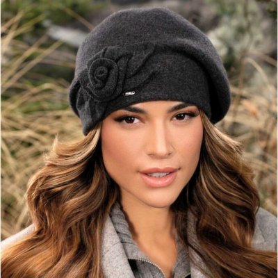 Krumlovanka dámská zimní čepice Woolmark W-0838/693 antracit – Hledejceny.cz