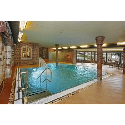 Pobyt v pivních lázních Chodovar s neomezeným wellness a masáží pro dva včetně polopenze – Zbozi.Blesk.cz