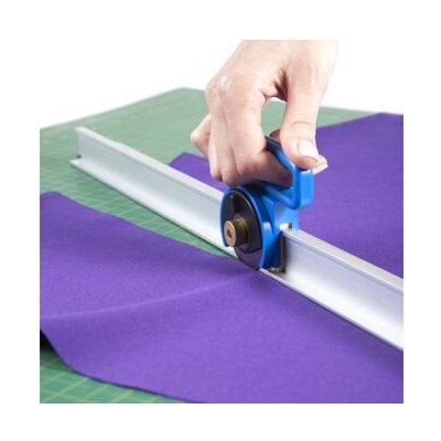 Donwei Pravítko s rotačním řezačem, délka 46 cm – Zboží Dáma