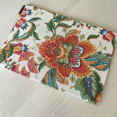 Obal na knihu Květy oranžovočervené – Zboží Dáma