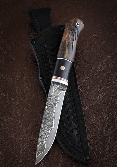 Kuznica Nazarova Traveler, damaškový pevný nůž, rukojeť karelská bříza / habr (Sicac) NAZ-263