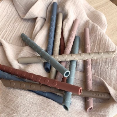 Nuuroo Silikonová brčka Ada Balení 8 ks – Zboží Dáma