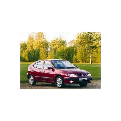 Renault Megane hatchback 95-99 Plastové lemy blatníku