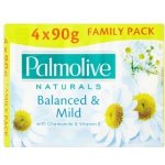 Palmolive Naturals Balanced & Mild toaletní mýdlo Chamomile & Vitamín E 4 x 90 g – Zboží Dáma