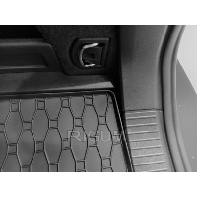 Gumová vana do kufru Rigum VW Passat B8 2015-2023 combi, horní dno | Zboží Auto