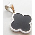 Klenoty Budín Dámský přívěsek z bílého zlata s černým smaltem čtyřlístek HK3131 – Zboží Dáma