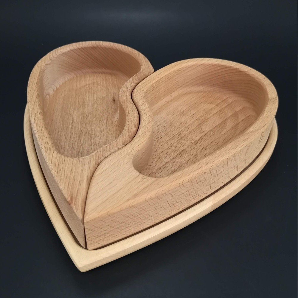 Amadea Dřevěná miska ve tvaru půleného srdce s podnosem masivní dřevo  27x27x5cm | Srovnanicen.cz