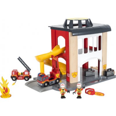 Brio WORLD Velká hasičská stanice s vozem 33833