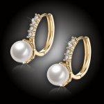 Elanis Jewel Pozlacené perlové náušnice Rebecca Gold White Pearl RWPG