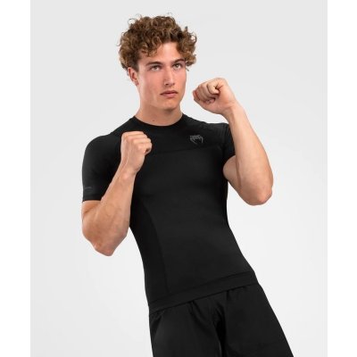 Venum pánské funkční triko / rashguard G-Fit Air krátký rukáv Black černé – Zboží Dáma