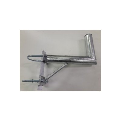 Držák 40cm s vinklem a 2 třmeny na stožár pr. 60mm výška 25cm - žárový zinek WFmetal, s.r.o. K40P60V2Z – Hledejceny.cz