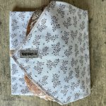 Chlebousek - bílý s béžovými lístky Magsbags.cz – Zboží Dáma
