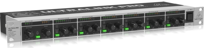 Behringer MX882 V2